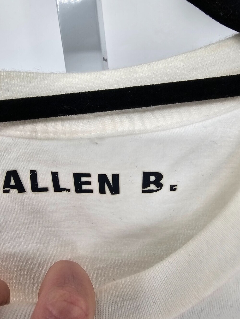 Vintage Y2K Allen B Womens Sz S Tank Top White w/ Racing Patch Theme - Picture 3 of 4